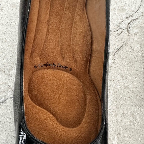 Sofft Black Patent low heel size 11 - Picture 4 of 4